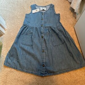 Chambray dress. NWT 4T